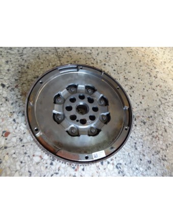 Renault Trafic III (3) Volant